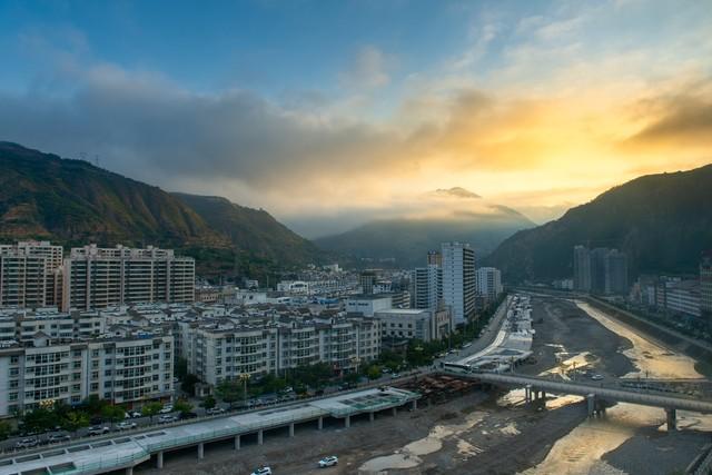 在20℃的秋天逃离人海：一篇就够了，我的甘南7日自驾私藏笔记