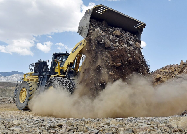 重稀土产业傲视全球，西方不得不认中国是唯一的顶级玩家