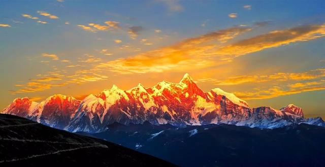 冬天游西藏才是真聪明！人少景美，关键还省钱。