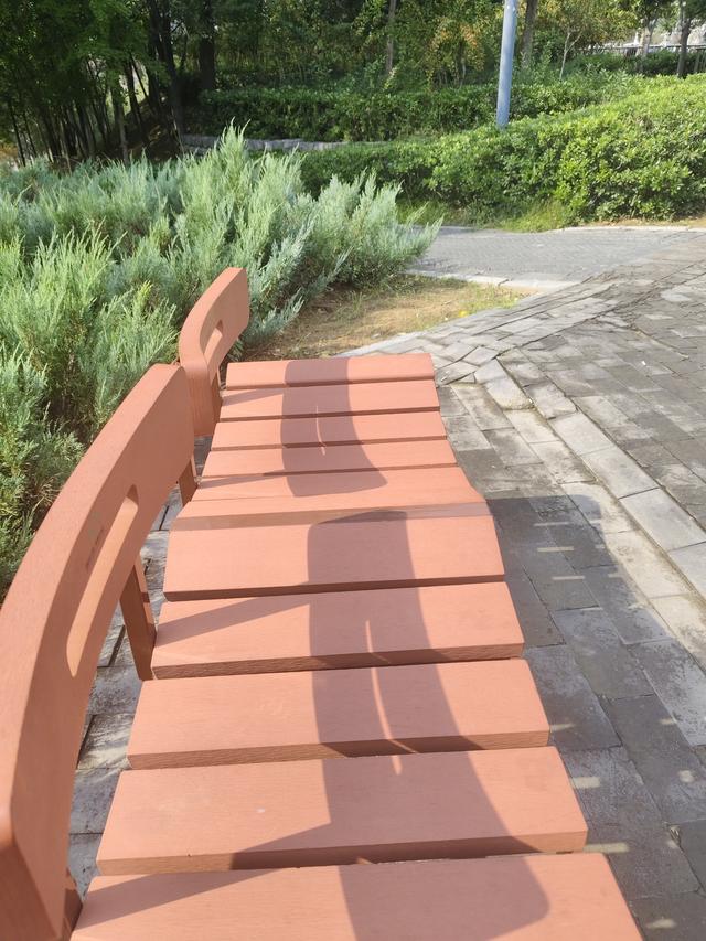 徒步穿越西流湖，赏秋正当时