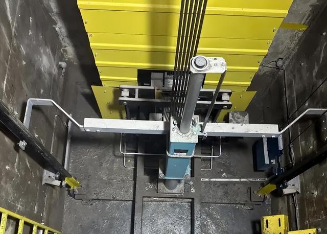 曹德旺预言要成真？若不出意外，2026年房地产将面临5大转折