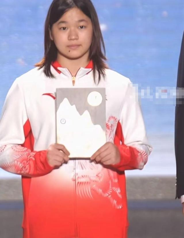 2026刚半个月，全红蝉传喜讯！官媒高调官宣，撕开黑粉“遮羞布	”