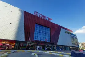 退市惹的祸：万达600亿未解渴，王健林博弈国际资本，控制权是谜图片