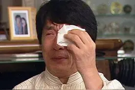 被成龙“泡过”的4位女星，个个年轻性感，是虚情假意还是真爱？图片