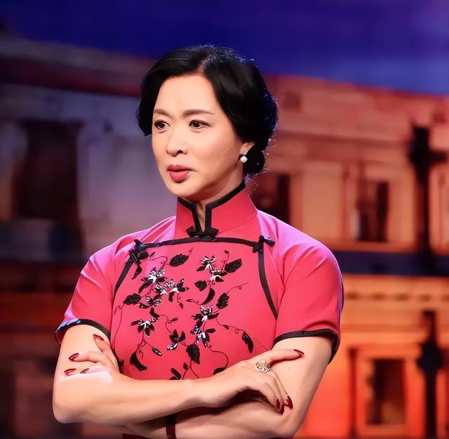 比窦娥还冤？半年了，金星归国路全被堵死，近照一出“原形毕露”