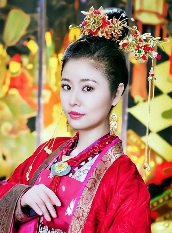 央视点名！两面三刀、立场模糊、给日本捐款，这8位艺人现原形