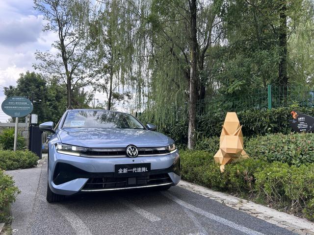 科技数码控：被速腾L的智慧座舱圈粉了