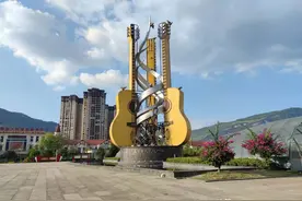 贵州这个县与重庆接壤，没有火车站和高铁，酒店价格比贵阳还高图片