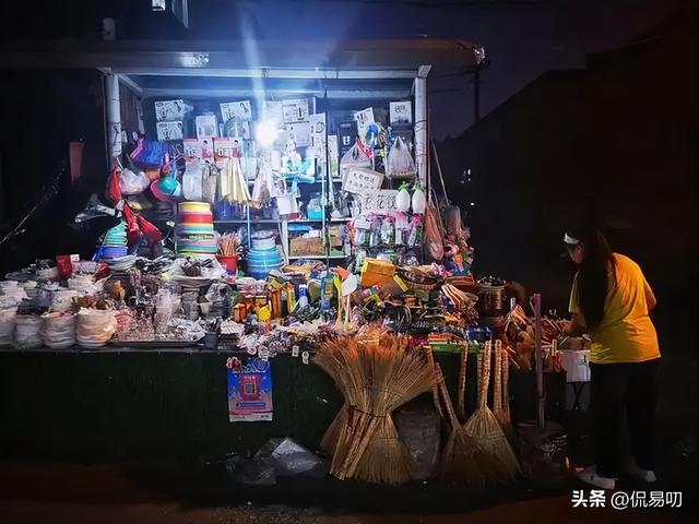 年轻人狂爱二手！350买洗衣机，还能淘到“时光故事”
