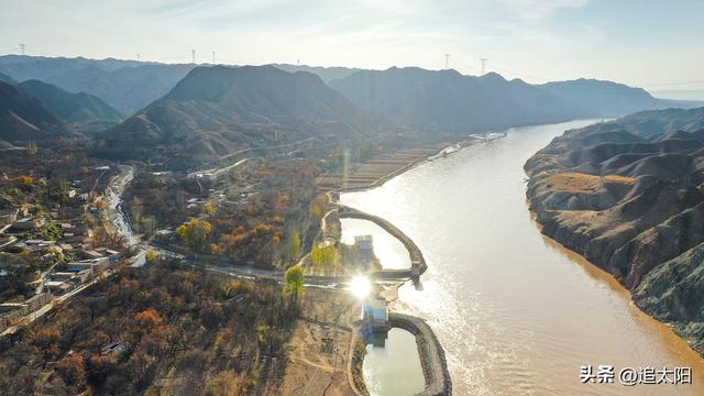 黄河古村初冬沐夕阳