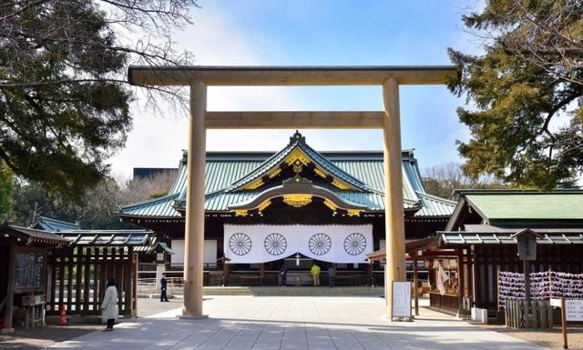 右翼密谋曝光！装“受害者”狂涨防卫预算	，一招反制日本认清现实