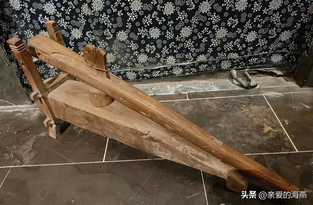 四十年前老物件，图9是难以启齿的女性用品，全用过的都已经老了