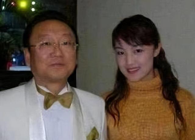 被开除军籍、全家移民、骗财骗色，蒋大为身上哪个标签是真的？