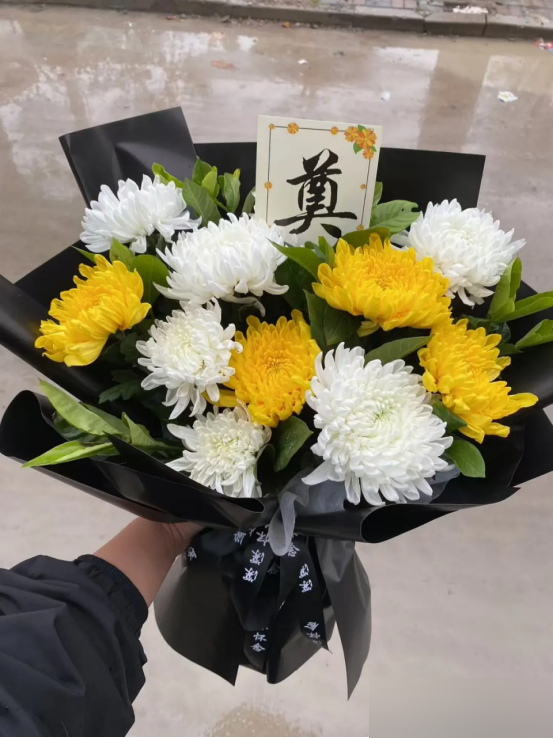 阴花不能进阳宅！这5种花“打死”也不养，家里若有？快挪走！
