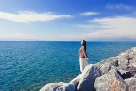 别人看不起你，最好的反击方式是这样图片