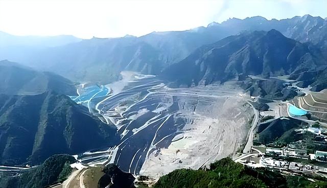 出访行程已定，特朗普接受中方邀约、白宫正式签字：中国帮美大忙