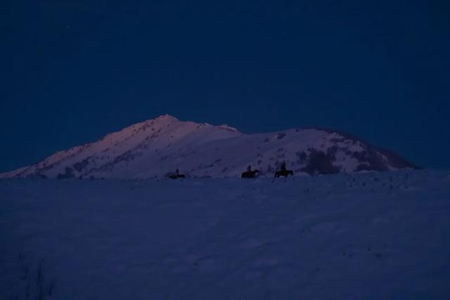 千万别在冬天去新疆！因为去了就回不来了……