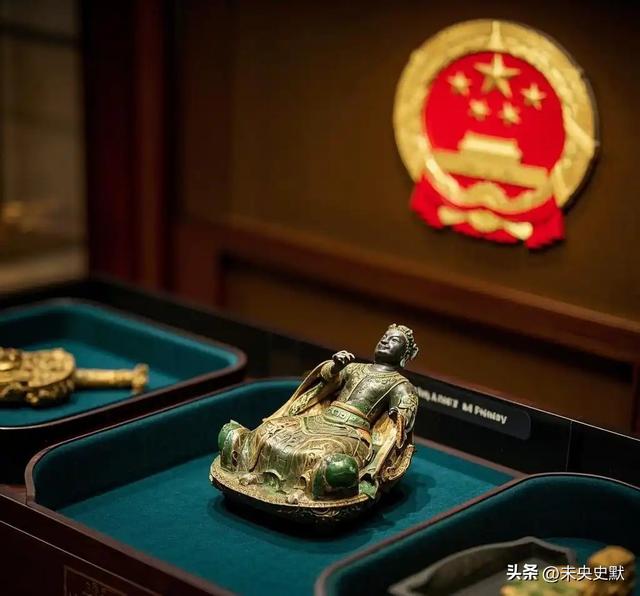 中方再次严正要求日本：立即归还中国！