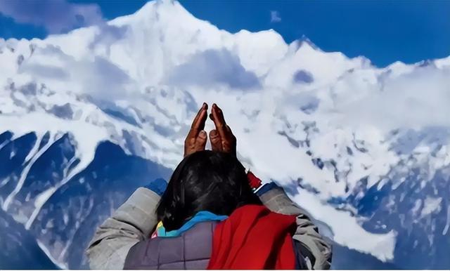 1991年17名登山精英集体遇难，7年后发现诡异登山日记：我们错了