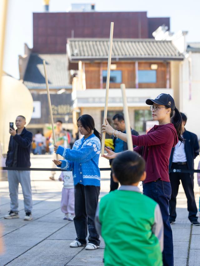 这个冷门赣南小镇，一到秋天满是橙香🍊