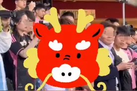 梅西女球迷回应现场哭诉“你对得起我们吗”：并非针对梅西，是对迈阿密国际队的不满图片