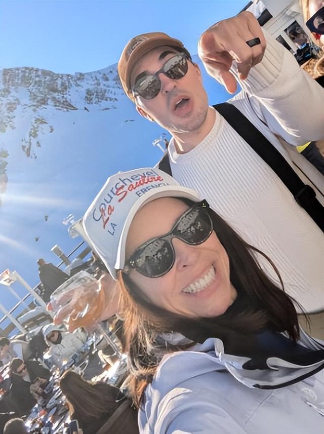 现实盖茨比！他到处发钱，捐几千万后突然死亡，才发现钱是偷的？