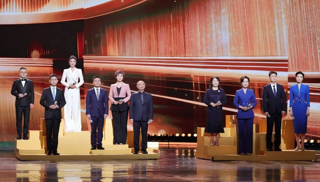 金声奖圆满落幕：4人升咖	，2人出尽风头，她有望成新央视一姐