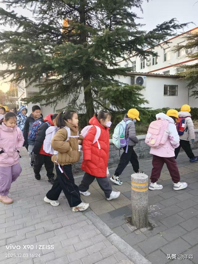 原生家庭只是人生的序章，而非终章