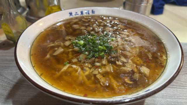 湖南天门山：一场逃离喧嚣的山野之约