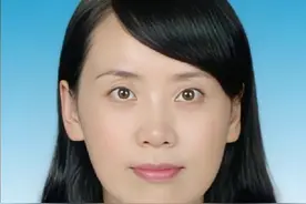 浙江教育厅汤筱疏主动交代，肤白貌美风韵犹存，经常到学校视察图片