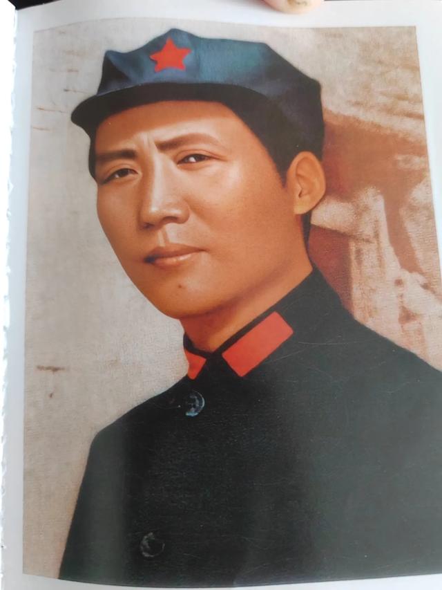 中国共产党1921年才成立，为什么毛主席入党时间却是1920年？