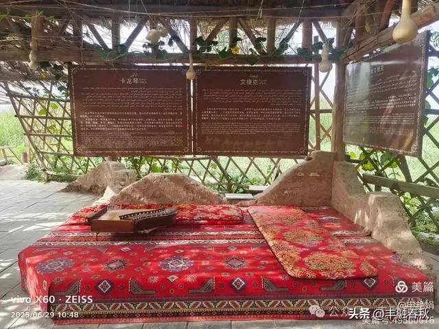 探秘新疆巴楚红海景区：自然与人文的交响｜ 申艳娟