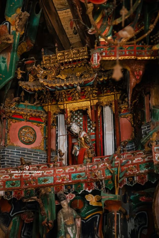 长治王牌景点，悬塑比小西天更震撼，40平米空间硬控我2小时
