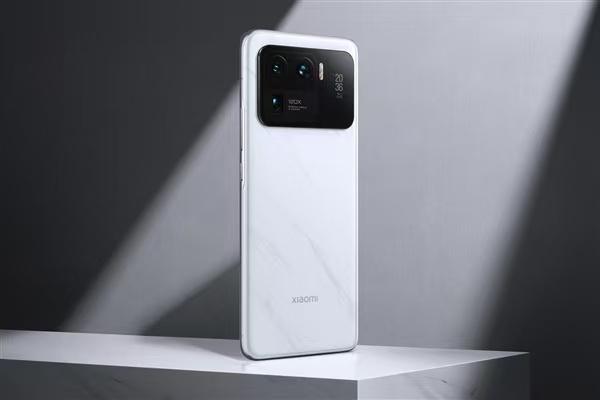 375MB! 澎湃OS2推送最新版本 小米16系列迎来大提升 老机型该淘汰了