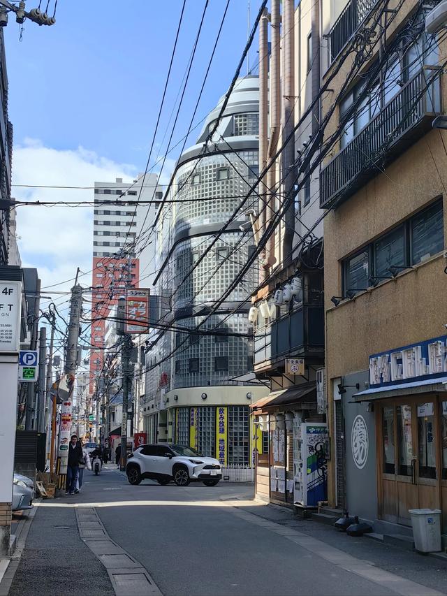 日本九州岛西北部的福冈市