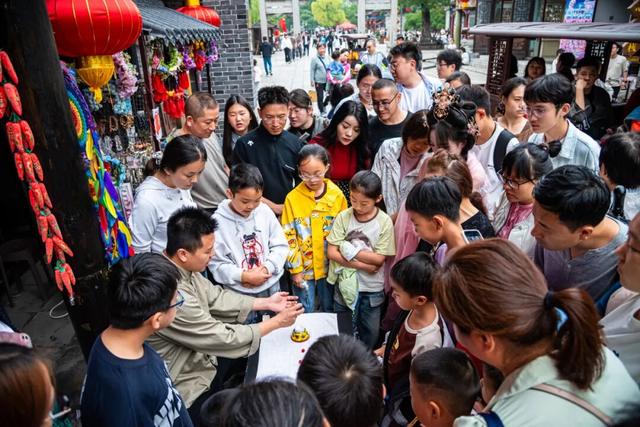 喜报！台儿庄古城荣获2025年中国5A级景区MBI品牌100强！