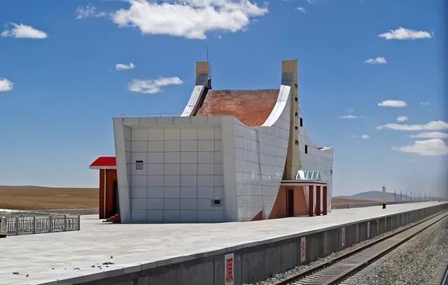 从世界最高峰到最深峡谷，西藏的极限之美