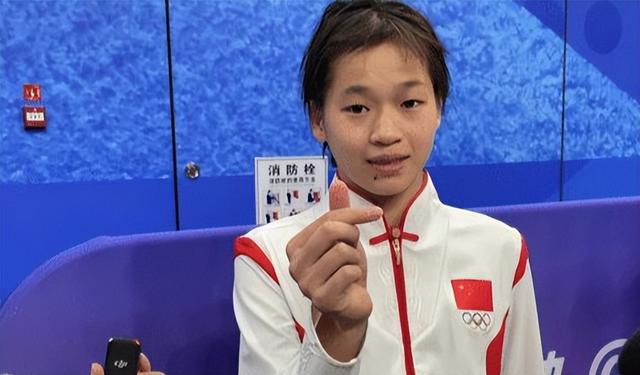 直到王伟莹坦白全红婵退出个人赛原因，才懂樊振东那番话真没说错