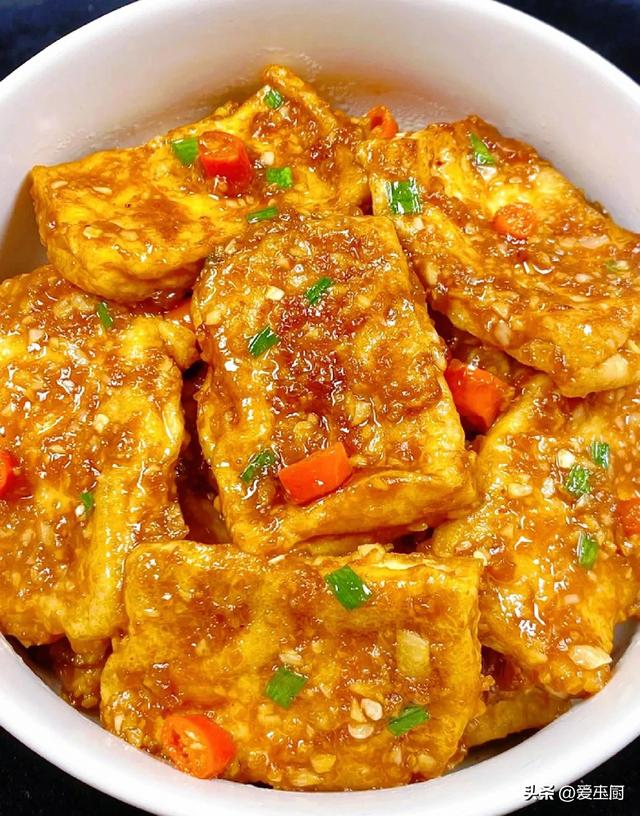 “冬至吃6菜，一年身体好”，冬至将至，6菜记得吃，安康过冬