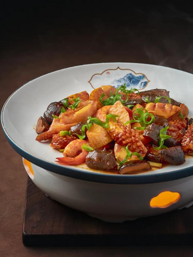 鸡肉干贝花胶沙虫汤 花胶干贝炖鸡