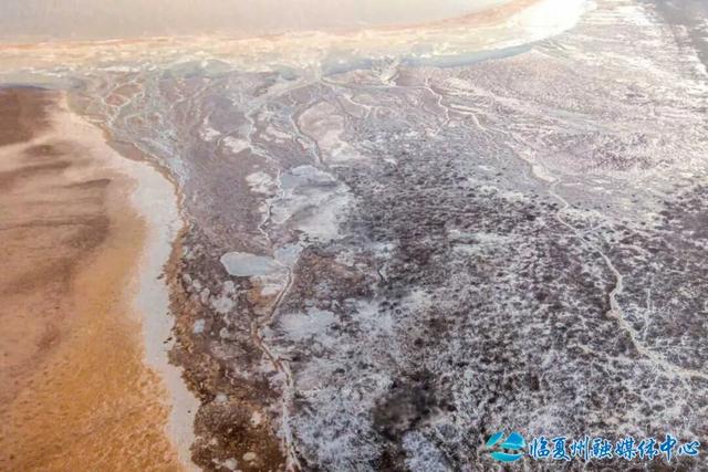 刘家峡库区炳灵峡口：黄河岸畔的千年秘境与山水奇观