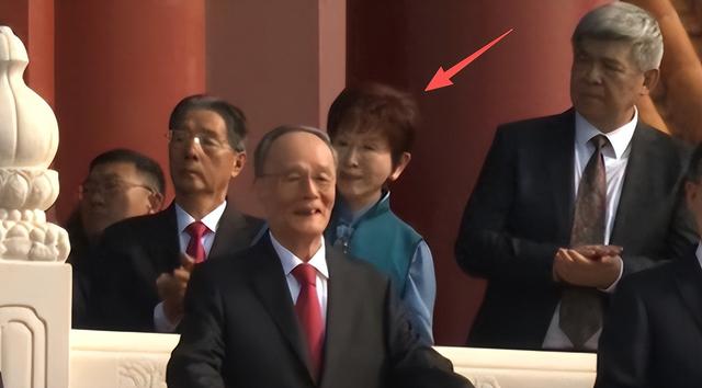 抓捕洪秀柱？民进党表态后，没想到，洪秀柱在大陆还有“大动作”