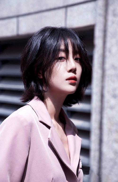 Li Xirui: The charming goddess who made a comeback and conquered the ...