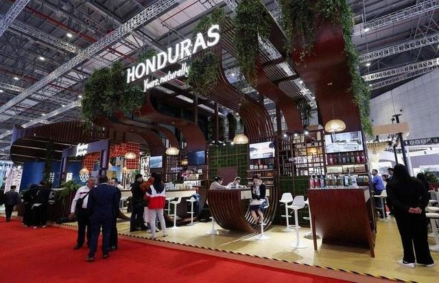 不知死活！又一小国想介入台海局势，扬言要断交中国与台“复交”