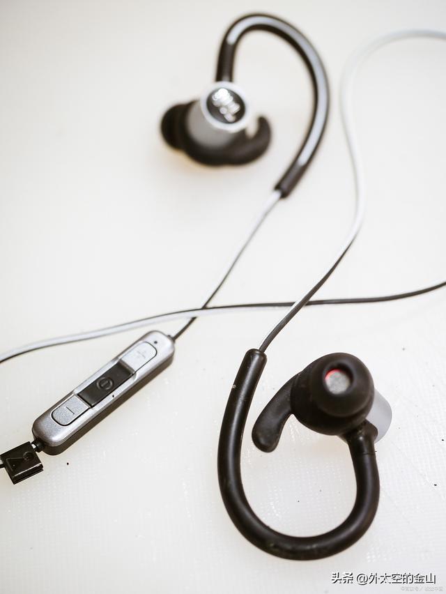 耳机连接不上手机怎么回事