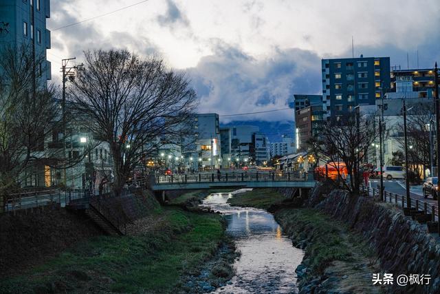 备受欧美游客喜欢的雪国，被我找到了