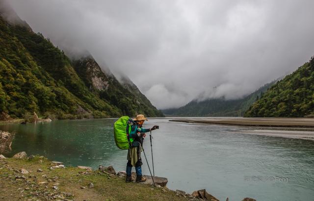 贡嘎大环线：在雪山的凝视下，与艰辛同行之巴王海（原创）