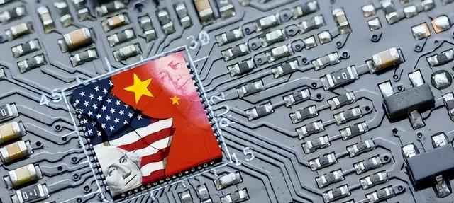 说到和中国的关系，特朗普回答很干脆：我手上还有筹码，但不想打