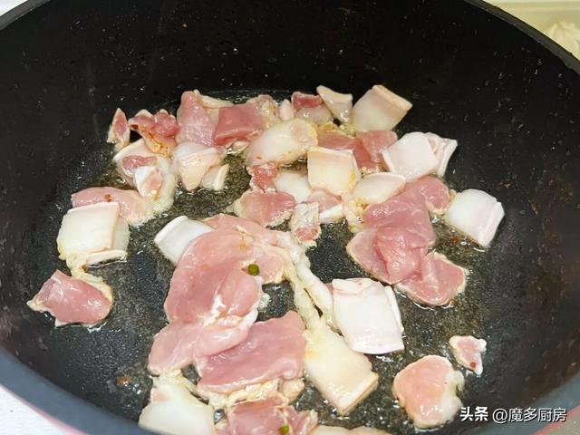 晒晒母女二人的午餐，两道家常菜，简单好做又下饭