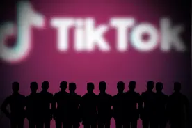 Tiktok魔法对轰美国议员，1.7亿用户大闹天宫，美国衰落肉眼可见图片